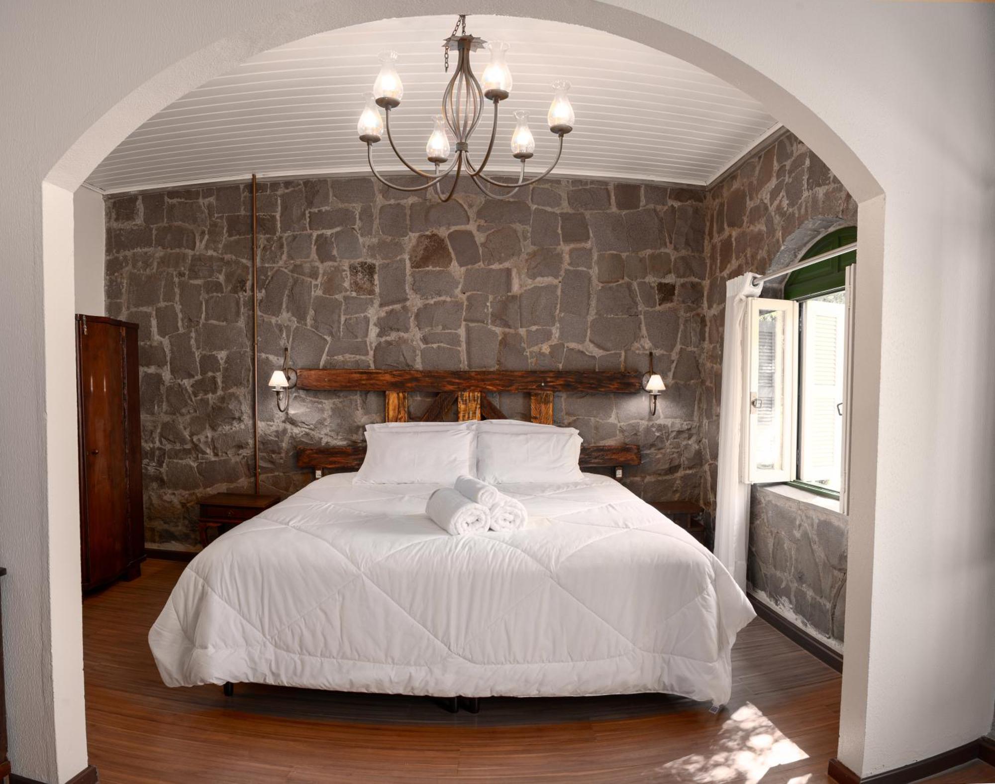 Villa Casa De Pedra Mena Kaho à Bento Gonçalves Extérieur photo